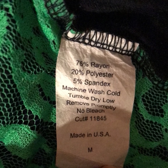 Spencer’s St Patrick’s Day Graphic Tee - Picture 2 of 3